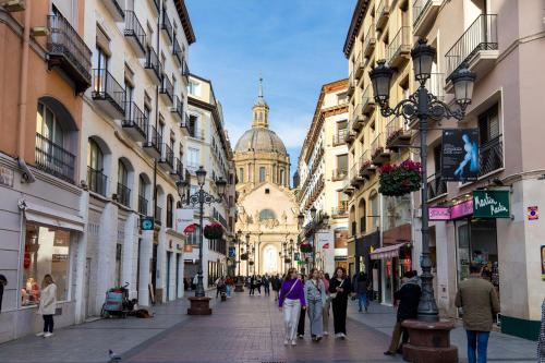 Apartamento con Parking Gratis al lado del Pilar - Alfonso Suites