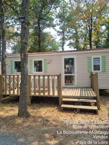 Mobil home confort 3 chambres pour 6 personnes - Idéal séjour Puy duFou F007