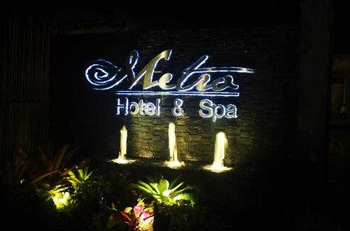 Certifikát, hodnocení, plakát nebo jiný dokument vystavený v ubytování Metro Hotel & Spa