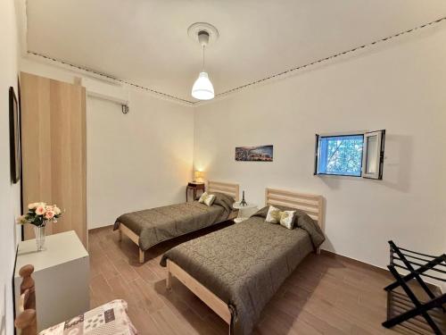 La Casa di Bijou a Napoli Materdei con giardino