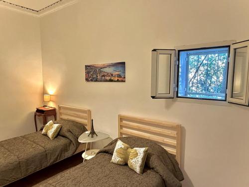 La Casa di Bijou a Napoli Materdei con giardino