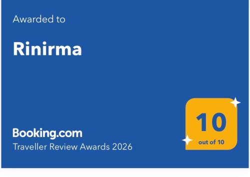 a screenshot of a cell phone screen with a yellow number at Rinirma in Cocconato