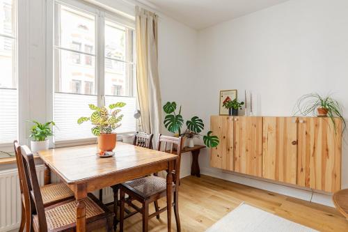L'Aloïse - Strasbourg Neudorf - Cozy & Moderne - Proche Transports & Commerces