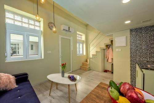Rea Studio 2