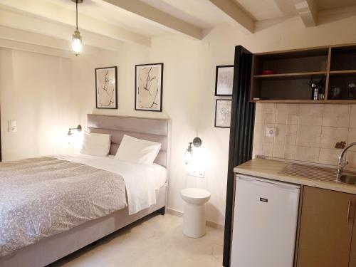 เตียงในห้องที่ ISIDORA home