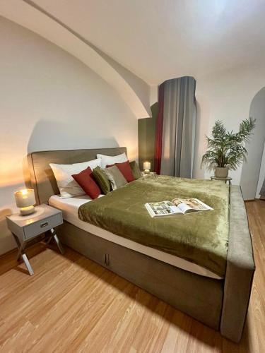 Golden Residence