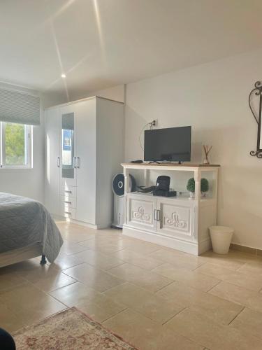 Bayview Apartment 213