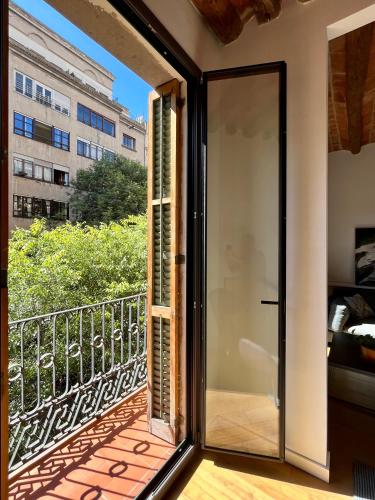 Spacious and cozy apartment