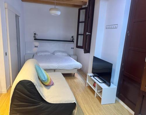 barceloneta street apartment 1