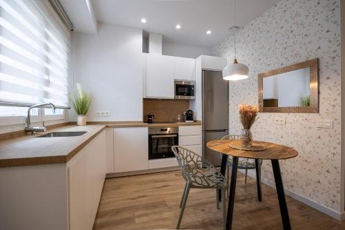 Estudio moderno en parque del Oeste