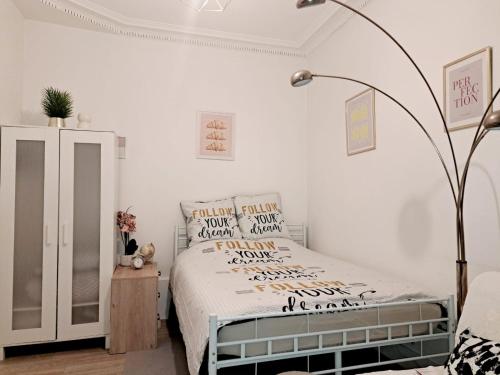 Charmant Nice apartment in central Paris location !