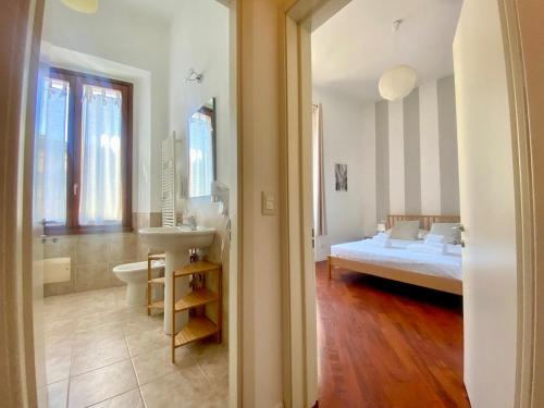 Elegant accommodation near the center and nature