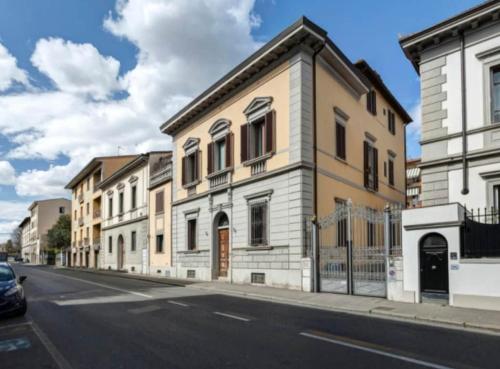 Elegant accommodation near the center and nature