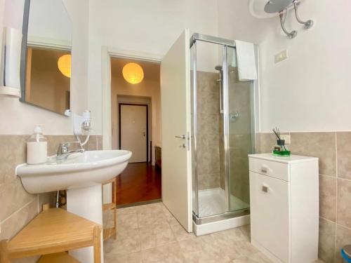 Elegant accommodation near the center and nature