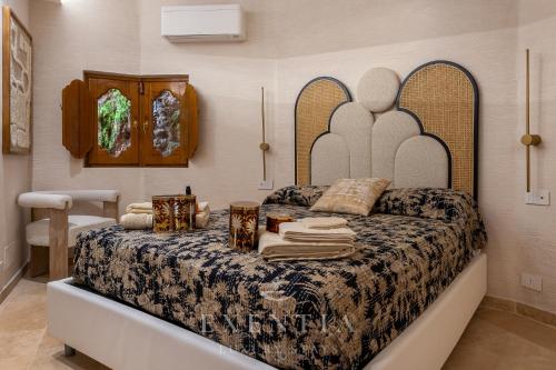 Exentia Stays - Private Garden Villa with Jacuzzi near Spanish Steps, Via Margutta - Rome