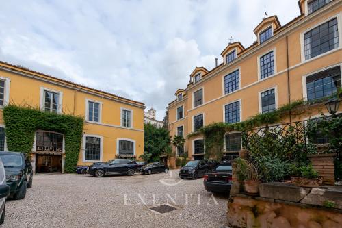 Exentia Stays - Private Garden Villa with Jacuzzi near Spanish Steps, Via Margutta - Rome