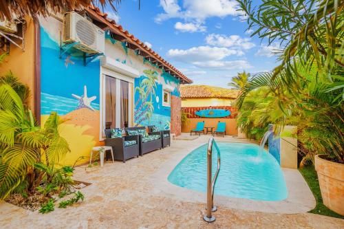 Modern 2BR with Pool, Garden & Roof Deck by Bocobay