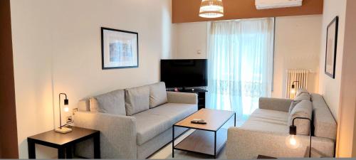 Pretty apartment in Acropolis