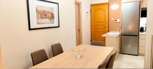 Pretty apartment in Acropolis