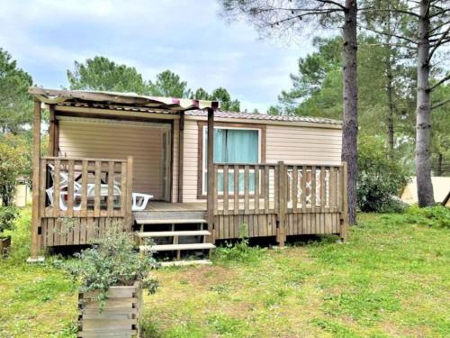 Mobil Home 3 Chambres avec Terrasse - Pour 6 Personnes - API-1-52-1659