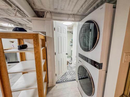a tiny house with a washer and dryer at Comfort West Urban Chicago loft house in Chicago