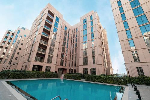 Luxury Apartment With 2 Double Beds in Al Mamsha - CB-1-1-SS1-423-st