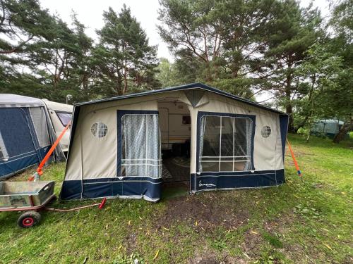 Przyczepa Hobby 460 w Dębkach