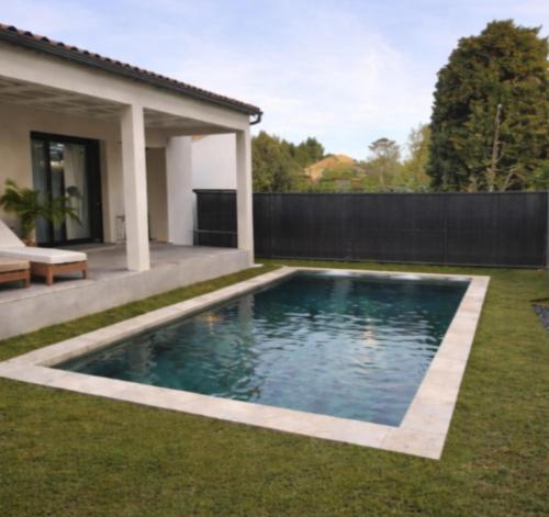 Maison Neuf en Provence