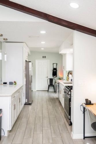 Luxury 4BR, Sleeps 12, Heated Pool, Near Universal Studios photo 115