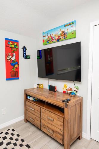 Luxury 4BR, Sleeps 12, Heated Pool, Near Universal Studios photo 116