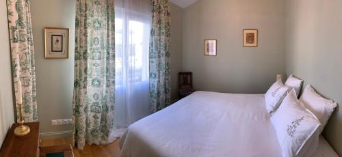 Chambre de charme calme au coeur de la ville photo 2