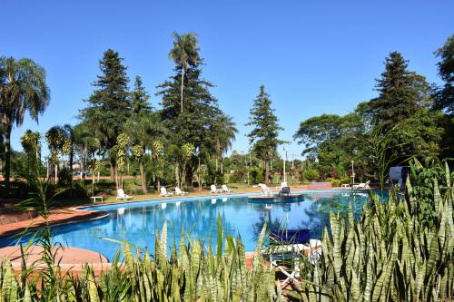 Swimmingpoolen hos eller tæt på Beer Hotel Iguazú