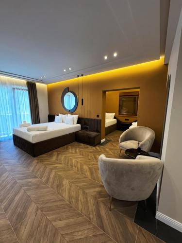 Säng eller sängar i ett rum på Spa&Hotel Studenac