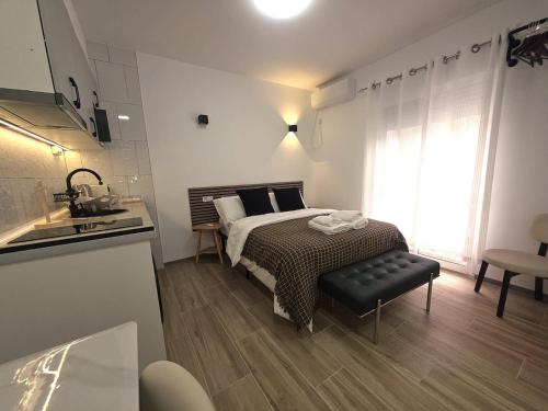 207 Studio Villaverde alto 15 min center Madrid