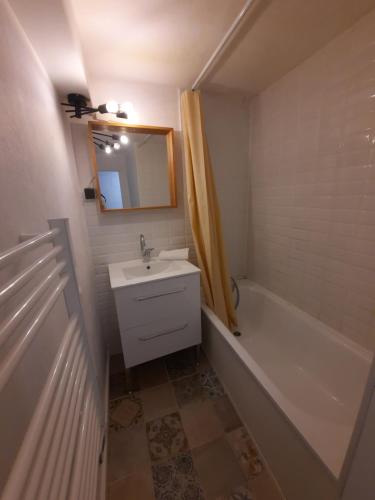 Le Crébillon - 30m2, 2 Prs, 1 Ch, Centre ville