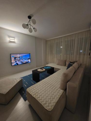 Sky Nest Apartment - Ulpiana, Prishtina