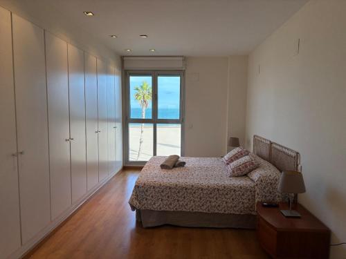 Relaxing Sea View Apartment - Patacona Beach