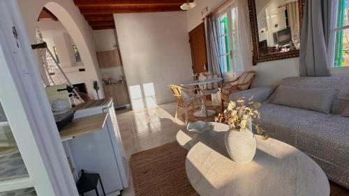 Garden house of Mykonos