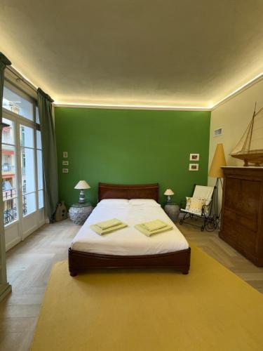 Maison SOLEIL - 3 bedrooms and 2 baths in Mentone