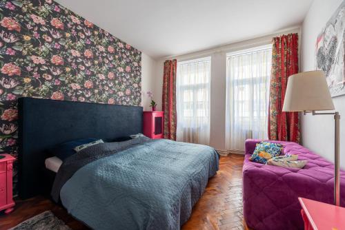 Cozy Central apartment by Charles Square