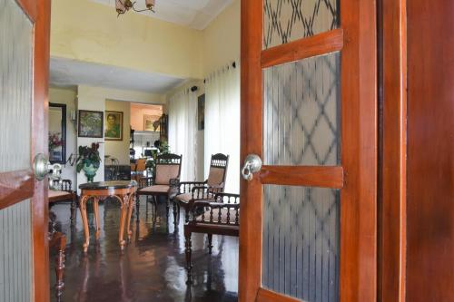Galeriebild der Unterkunft The Elephant Stables in Kandy