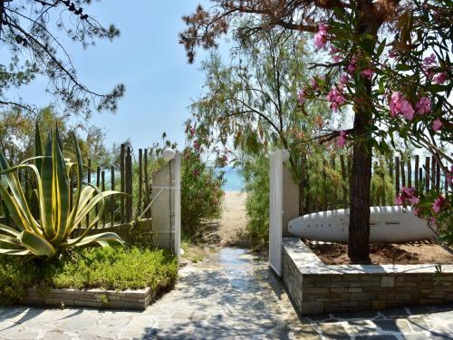Spacious Maisonette on the eu Blue Beach of Kalogria in Sithonia, Greece num1