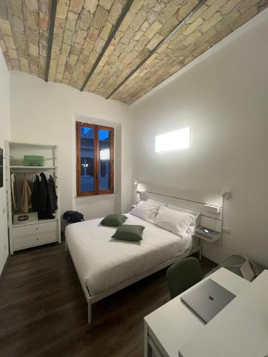 Roomes - 3x4 San Giovanni