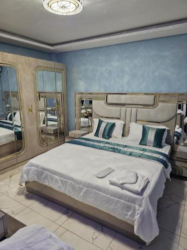 Katil atau katil-katil dalam bilik di House