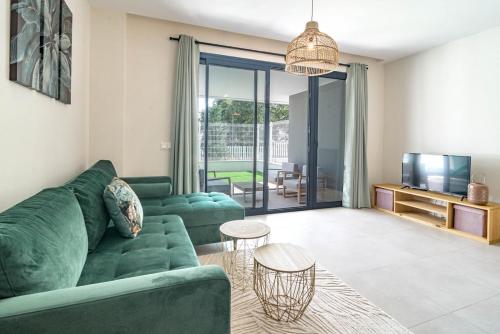 LME2BA- Cozy ground floor flat in luxury resort