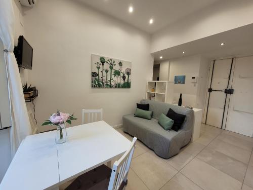 Castro Pretorio Sweet Home