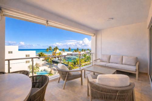 Sunset Calm Penthouse