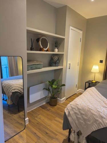 The Malthouse - Luxury City Apartment photo 23