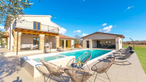Villa Mattuzzi by Villas Guide