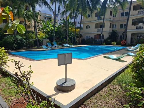 Ti Palmier by Gerards and Angel